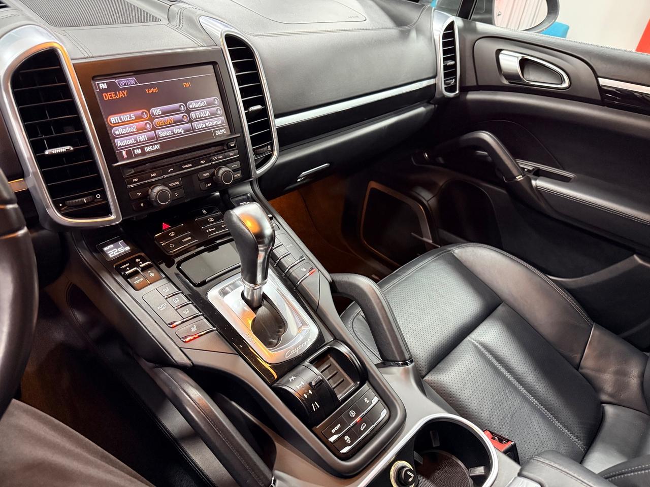 Porsche Cayenne 3.0TDI 245CV "BURMESTER"