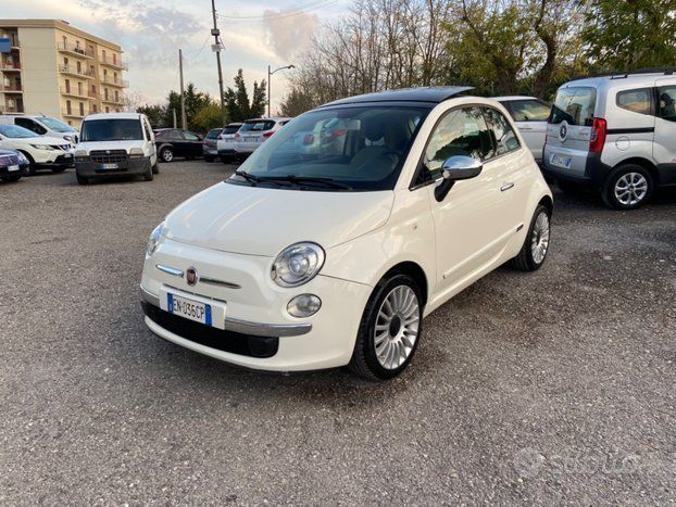 FIAT 500 Tetto Apribile Xeno (Motore Nuovo)