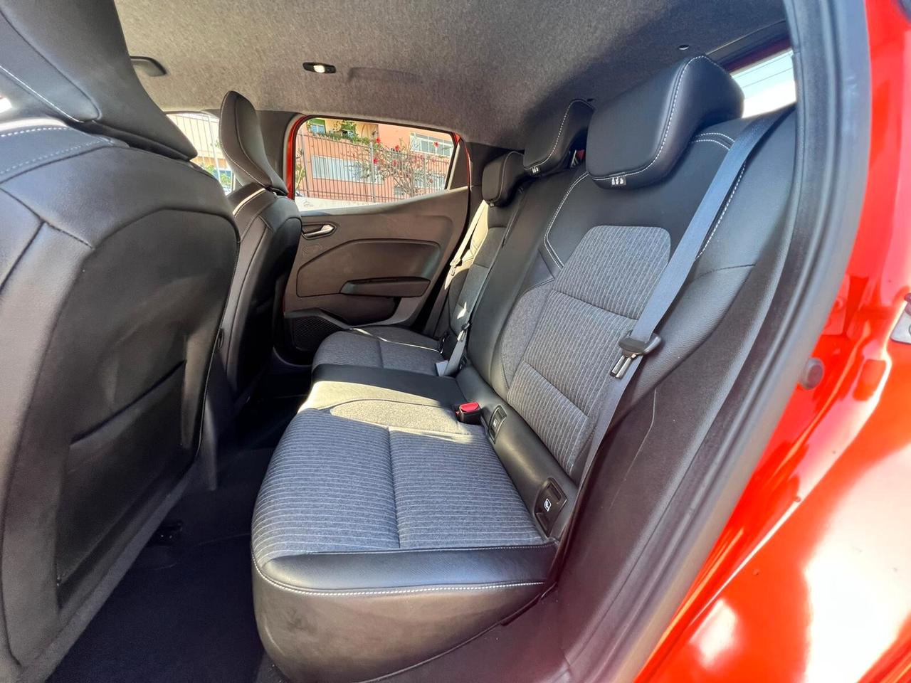 Renault Clio TCe 90 CV 5 porte Techno