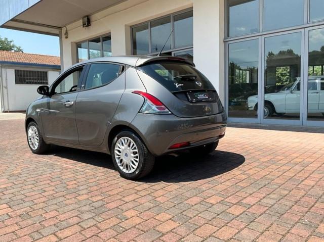 Lancia Ypsilon 1.2 Silver ecochic Gpl 69cv