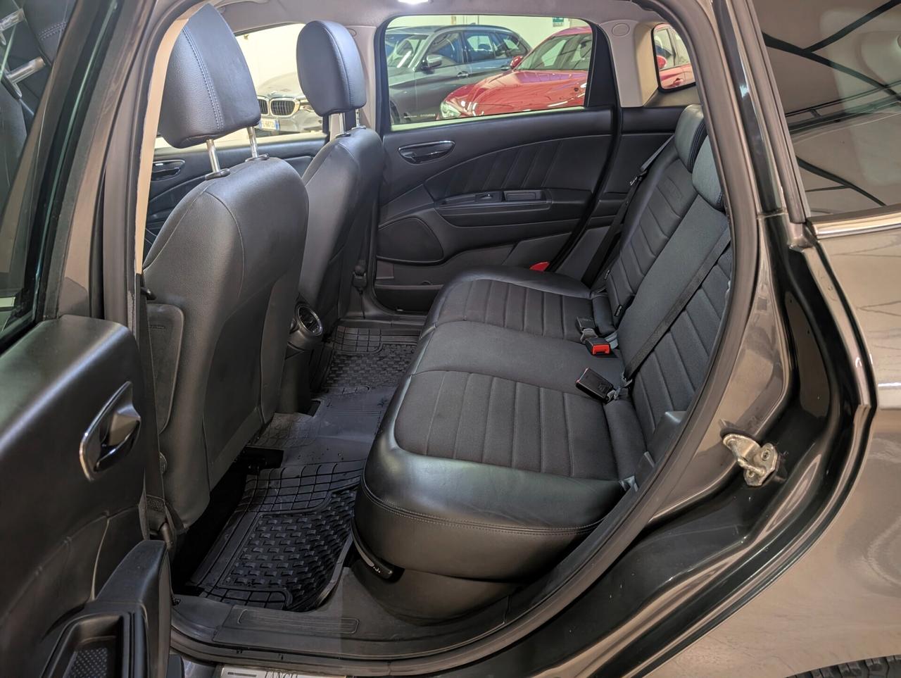 Lancia Delta 1.4 tjt S GPL