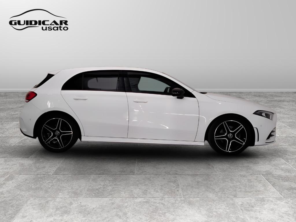 Mercedes-Benz Classe A - W177 2018 - A 180 d Premium auto