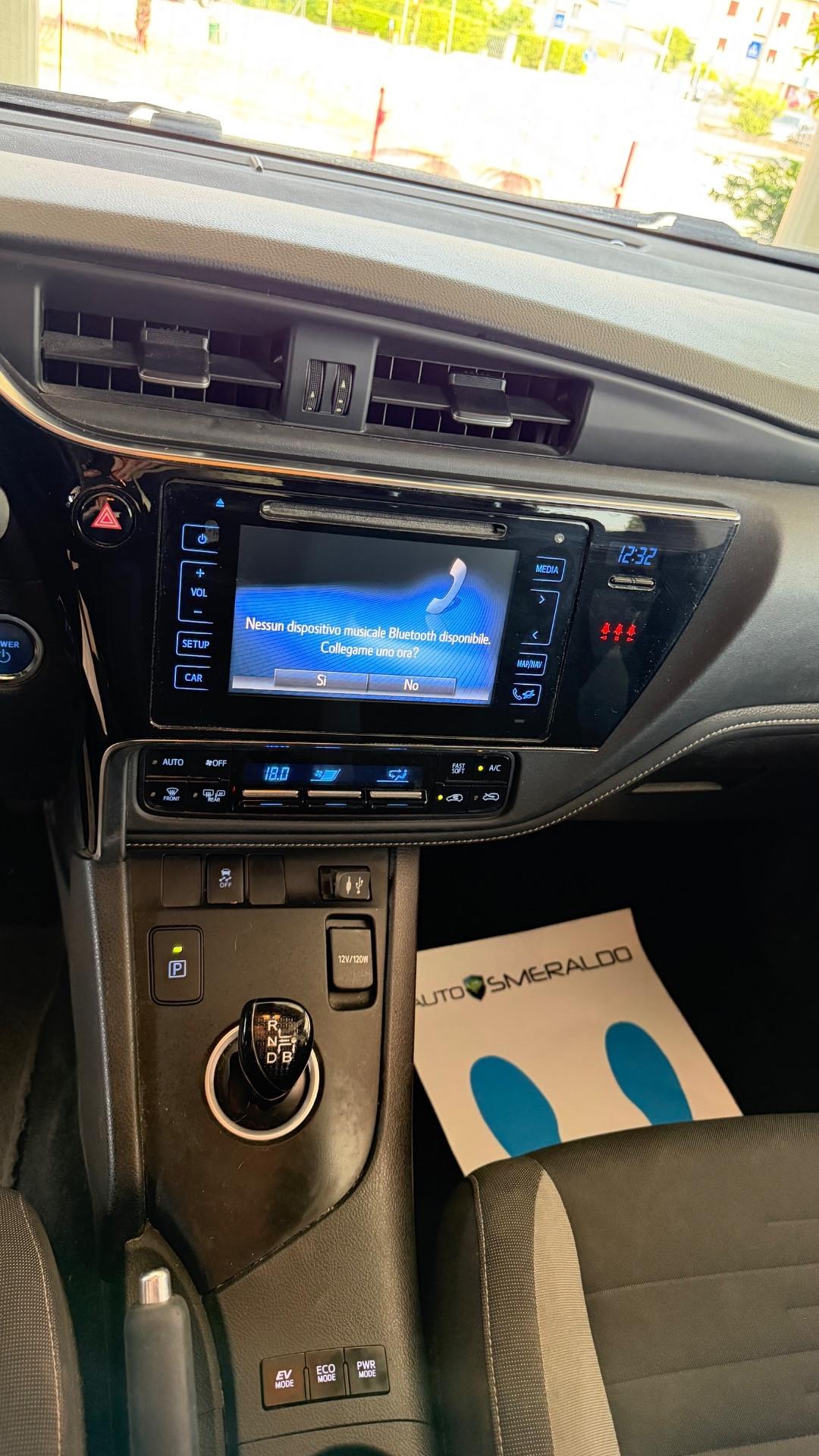 Toyota Auris Touring Sports 1.8 Hybrid Active