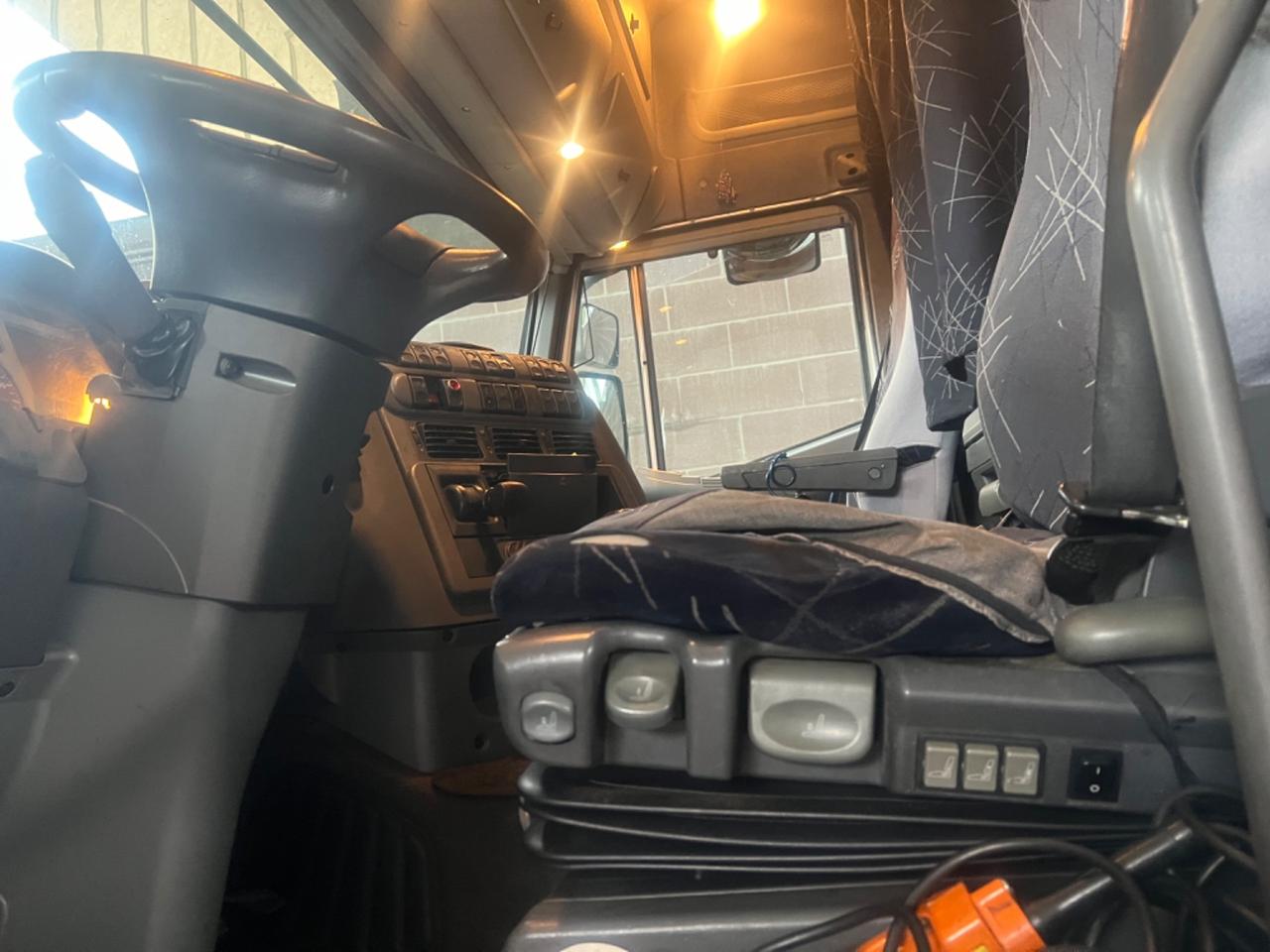 Iveco Stralis 480 Manuale 3 Assi