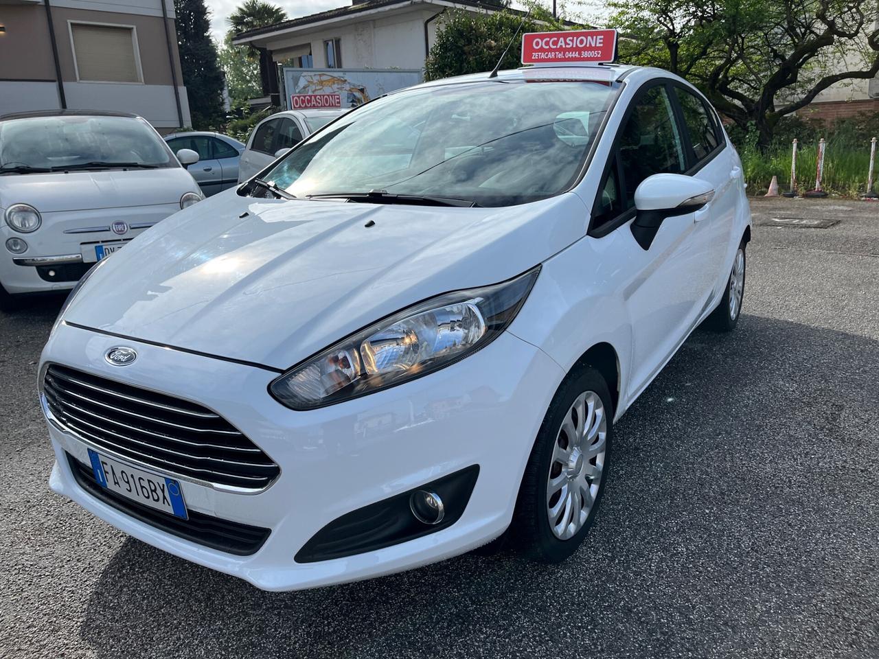 Ford Fiesta 1.2 60CV 5 porte Black & White Edition