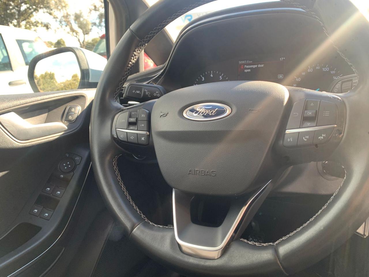 Ford Fiesta 1.0 Ecoboost Hybrid 125 CV 5 porte Titanium