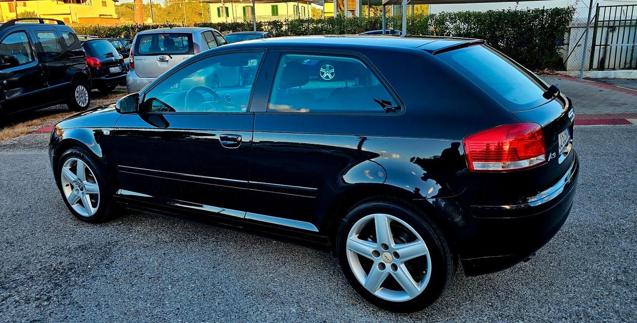 Audi A3 2.0 16V TDI Attraction