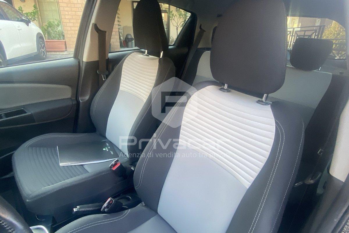 TOYOTA Yaris 1.5 Hybrid 5 porte Active