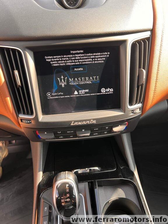 Maserati Levante V6 Diesel AWD Granlusso a 349 euro al mese