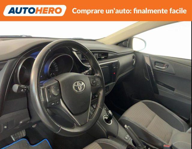 TOYOTA Auris Touring Sports 1.8 Hybrid Black Edition