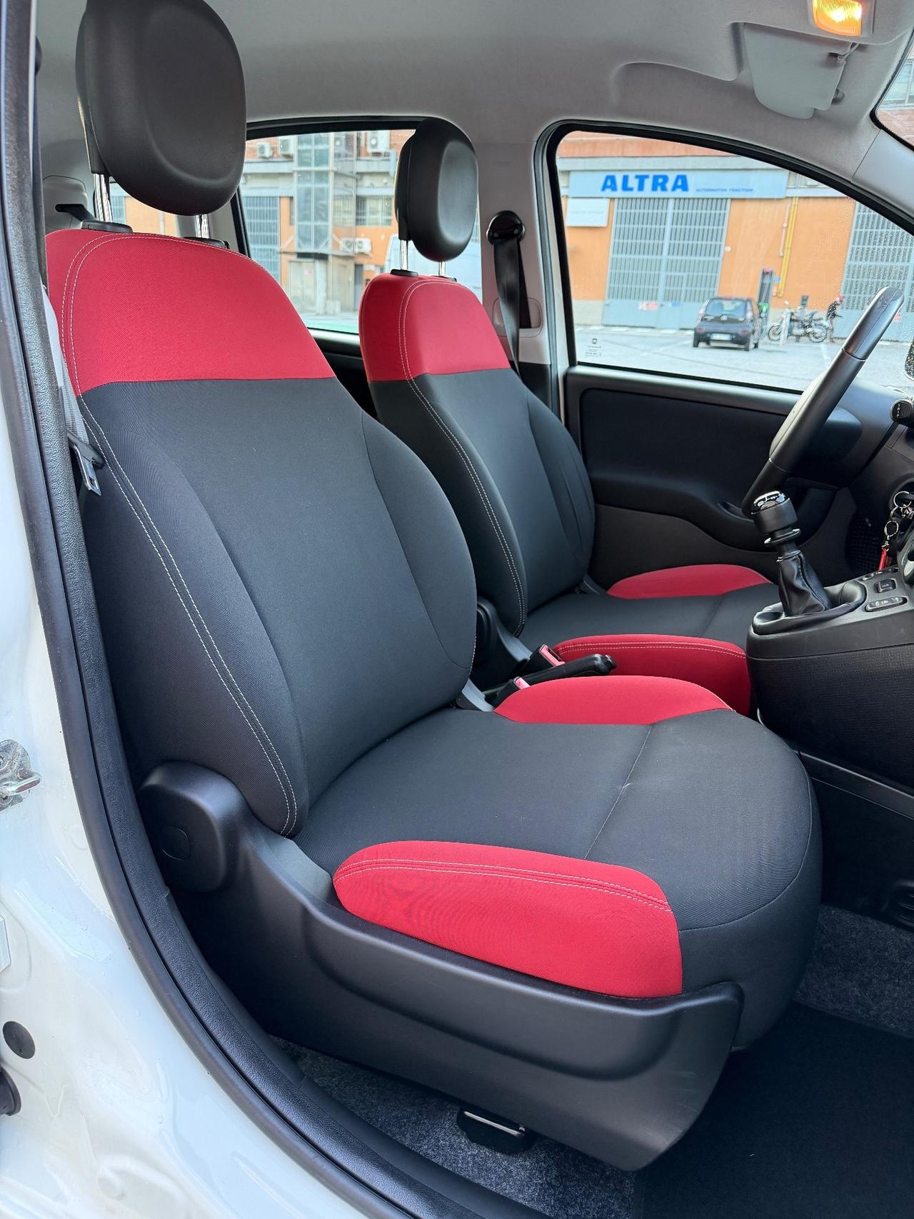 Fiat Panda 1.2 BENZINA 69CV / EURO 6 - NEOPATENTATI
