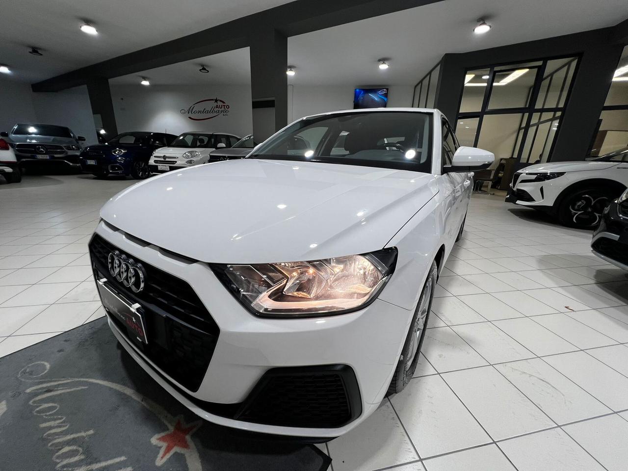 Audi A1 SPB 30 TFSI Identity Black