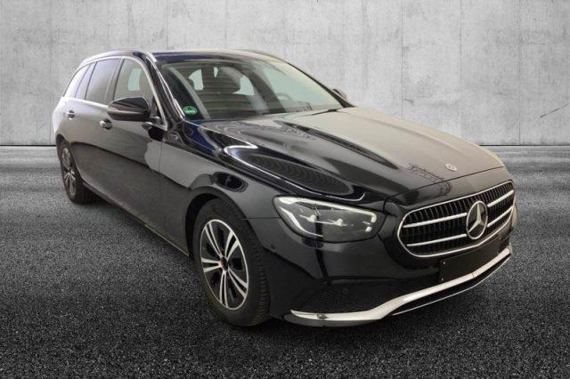 MERCEDES-BENZ E 220 d S.W. Auto Sport