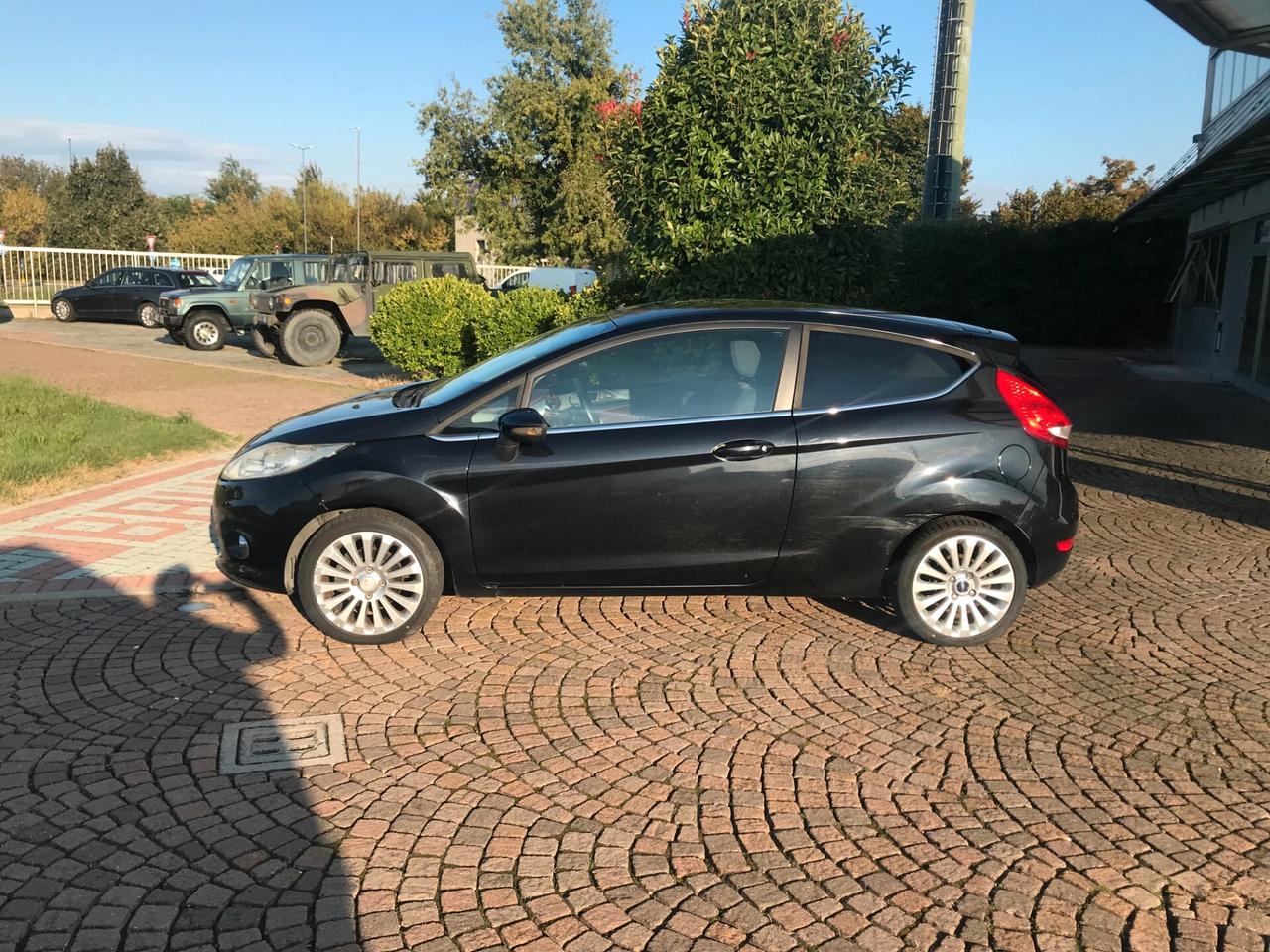 Ford Fiesta 1.2 16V 5p. Ghia GPL