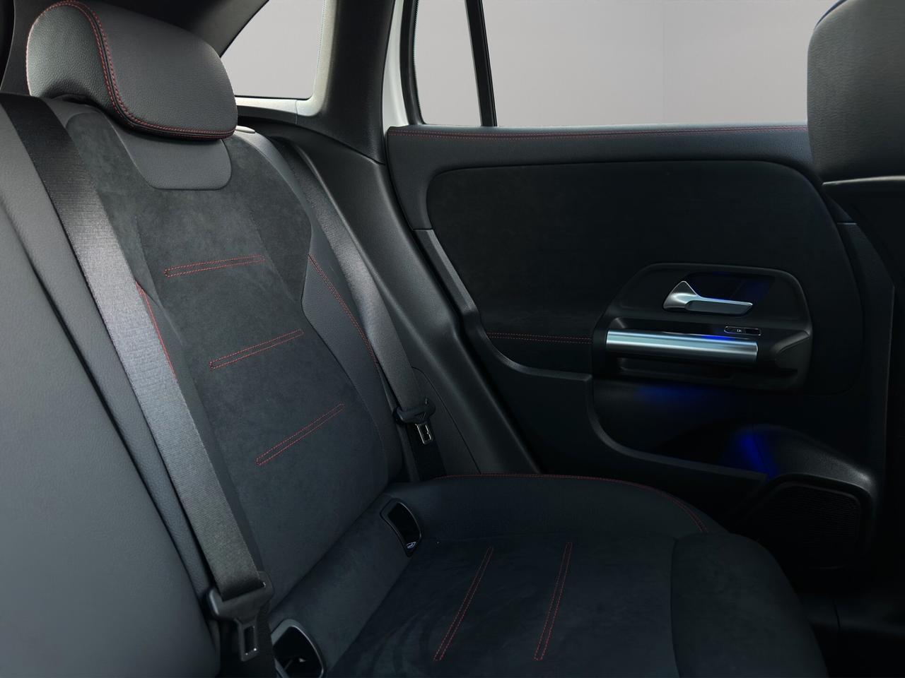 Mercedes-benz GLA 200d AMG Line Premium Plus