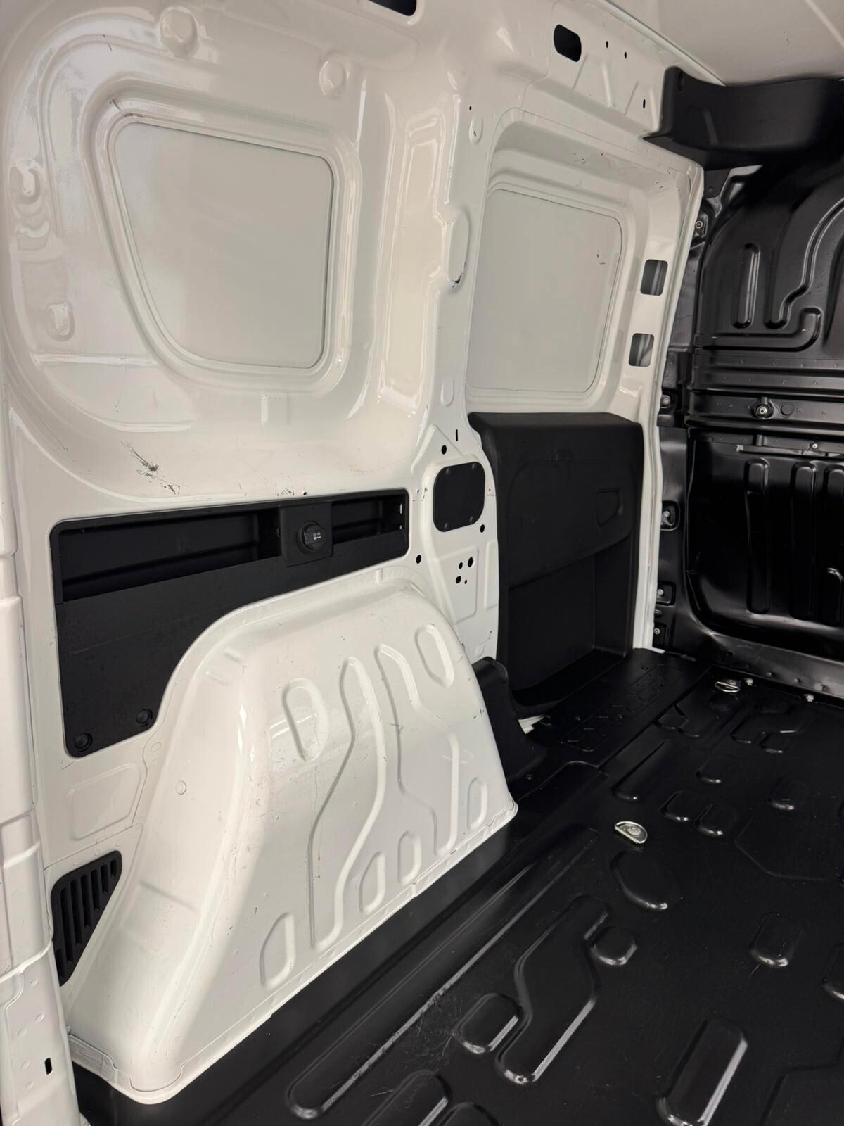 FIAT DOBLO 1.6 MJT LOUNGE