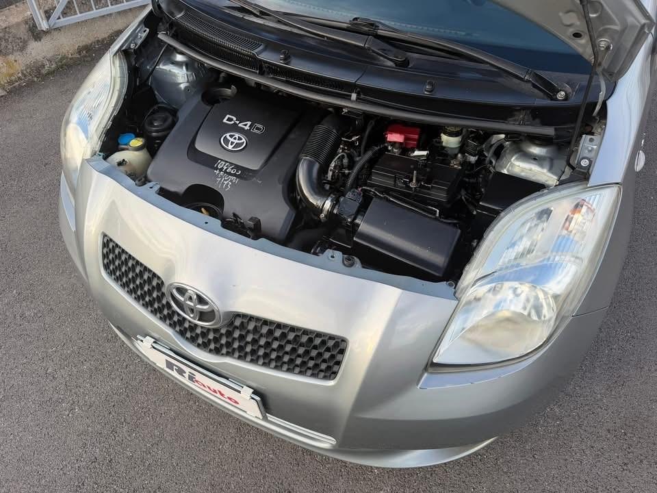 Toyota Yaris 1.4 D-4D 5 porte