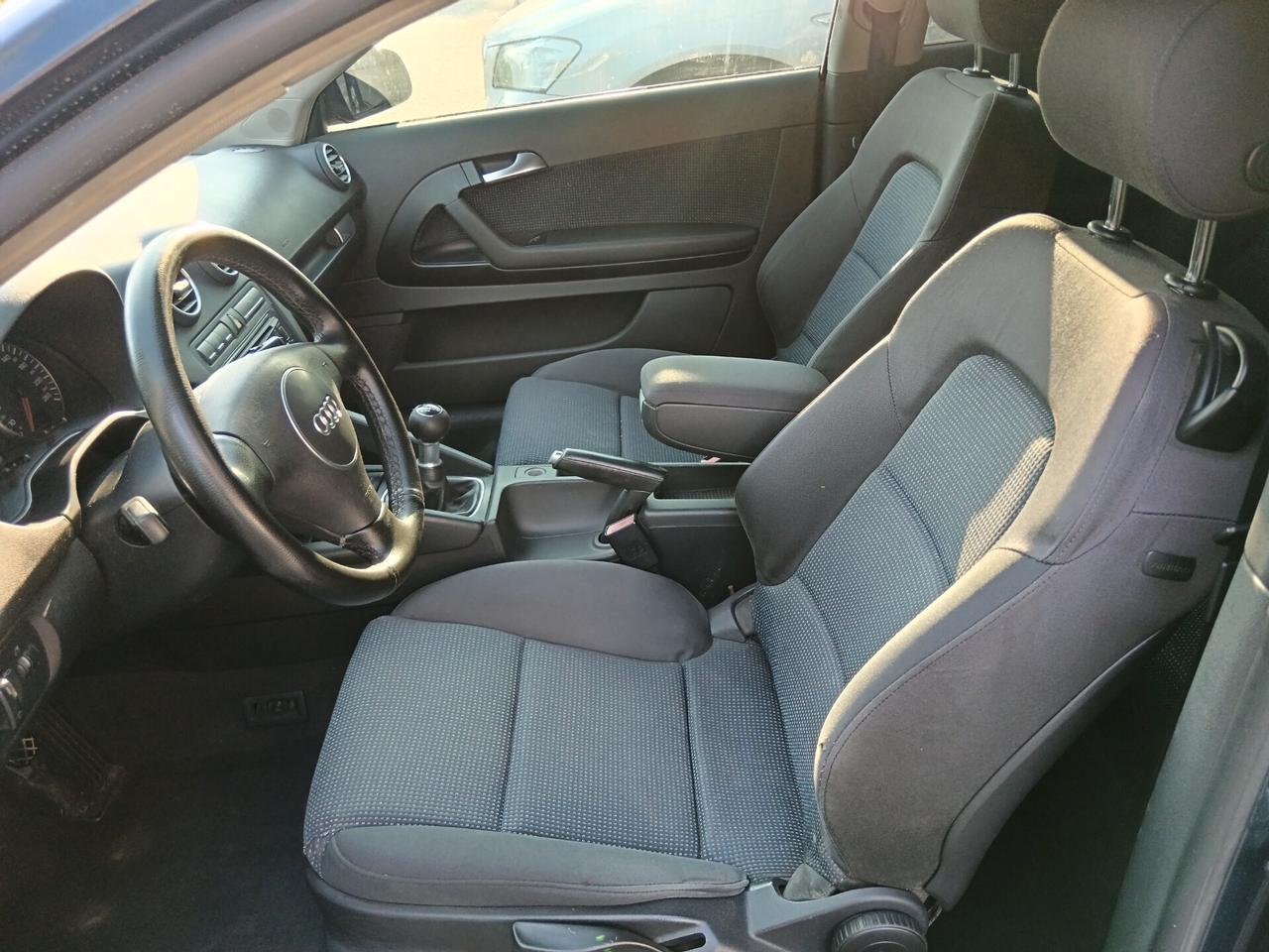 Audi A3 1.9 TDI 105CV 3 PORTE AMBITION