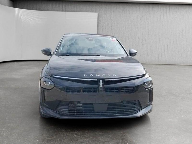 Lancia Ypsilon 1.2 mhev 110cv e-dct