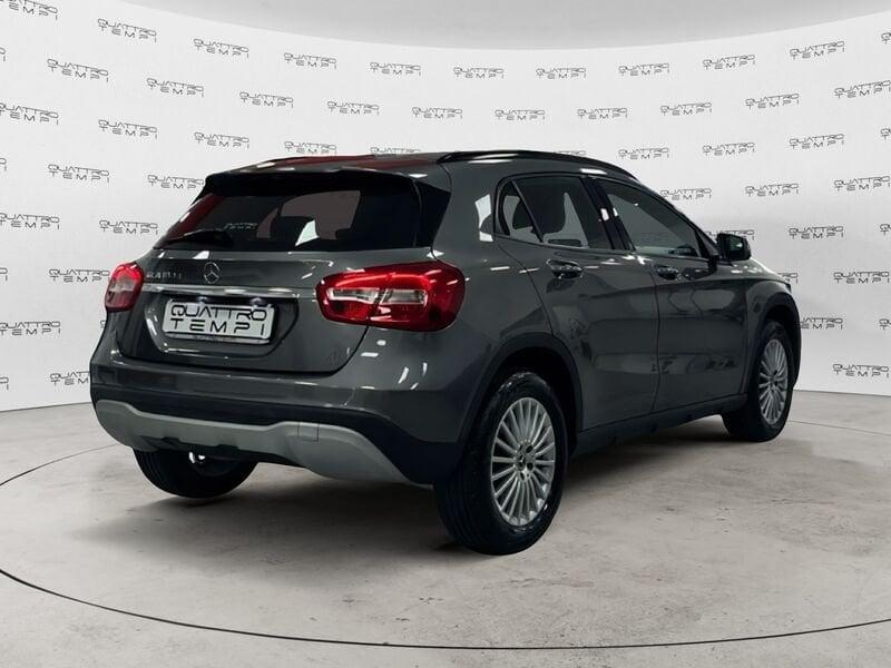 Mercedes-Benz GLA 180 d Business