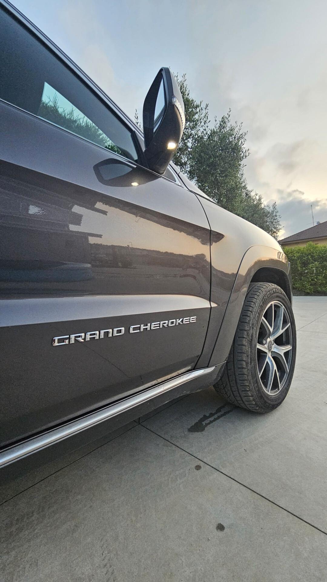 Jeep Grand Cherokee 3.0 V6 CRD 250 CV Multijet II Summit