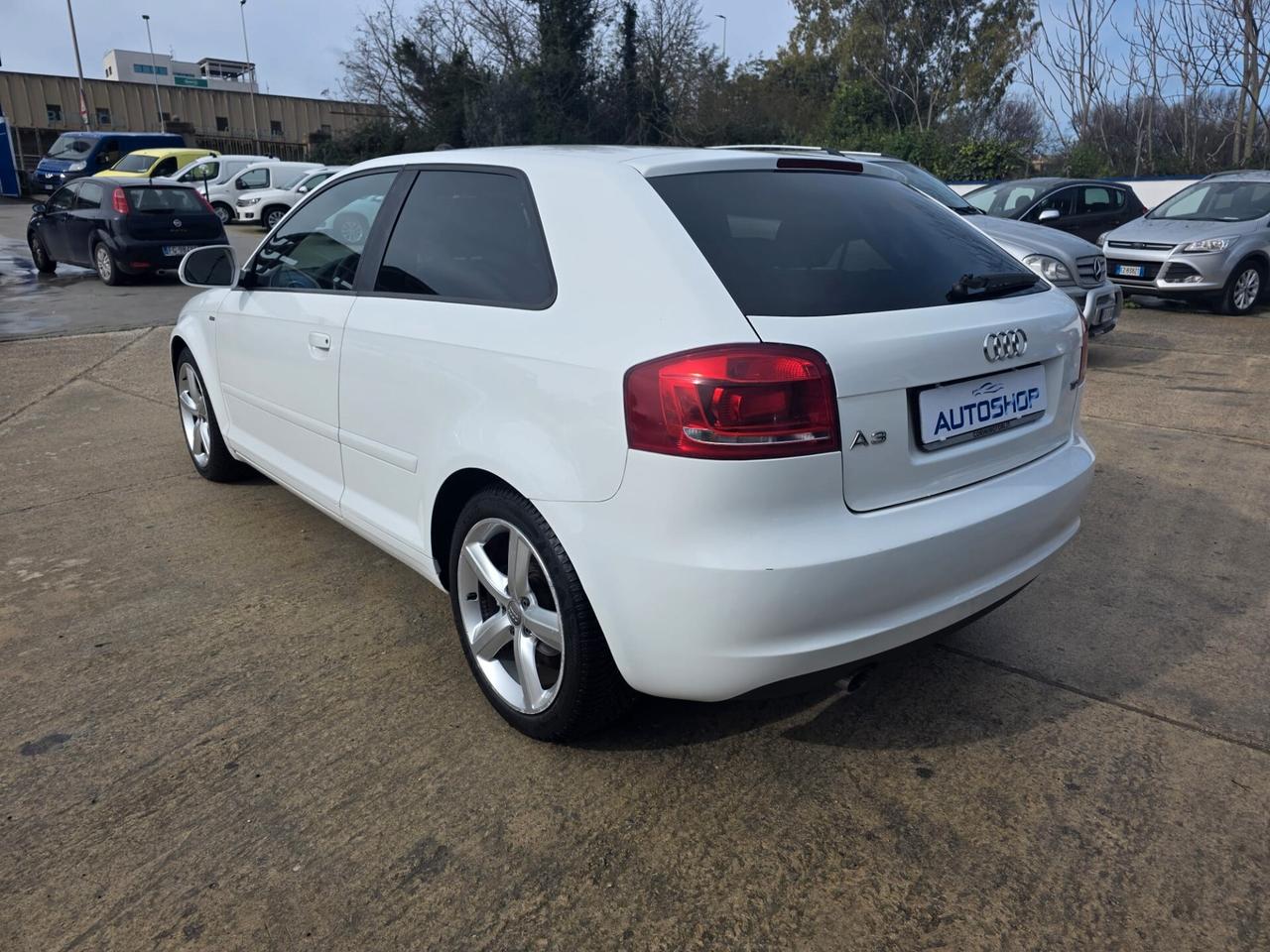 Audi A3 1.6 TDI 105 CV CR Ambition