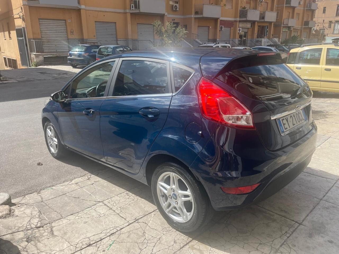 Ford Fiesta 1.4 5p. Bz.- GPL Titanium