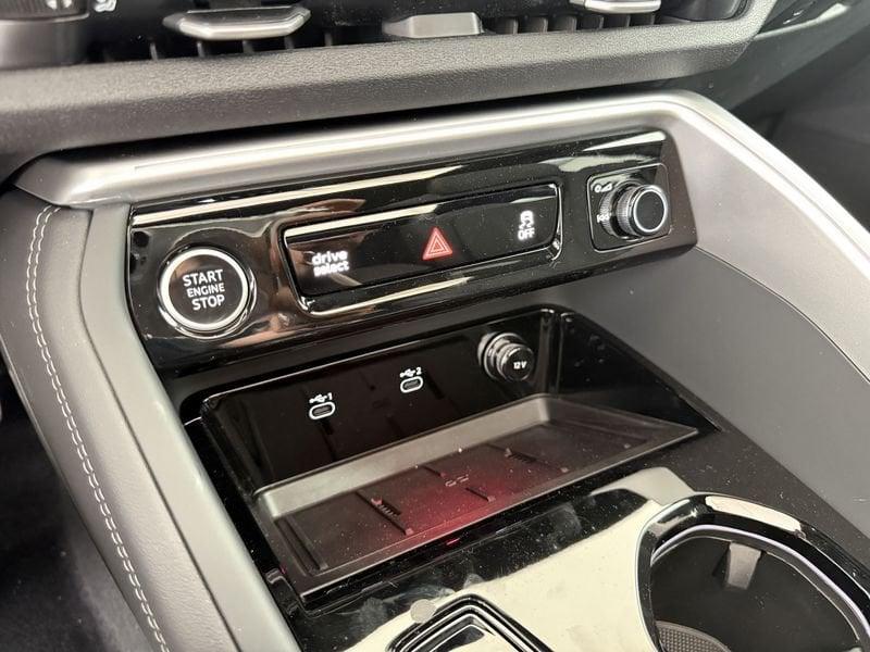 Audi Q5 TDI 150kW quattro S tronic S Line Ed.