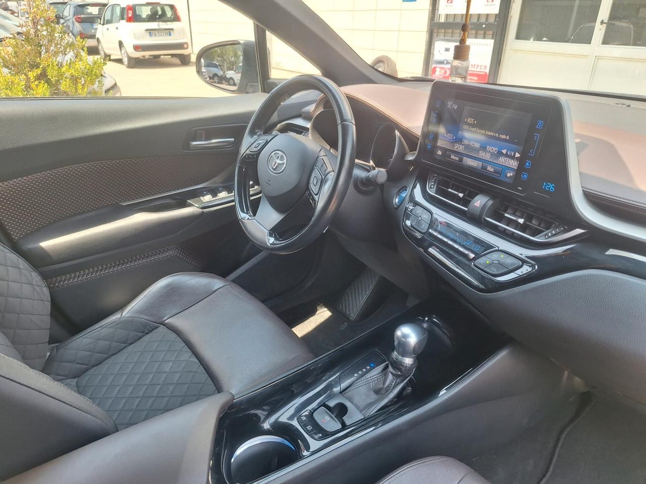 Toyota C-HR 1.8 Hybrid E-CVT Lounge