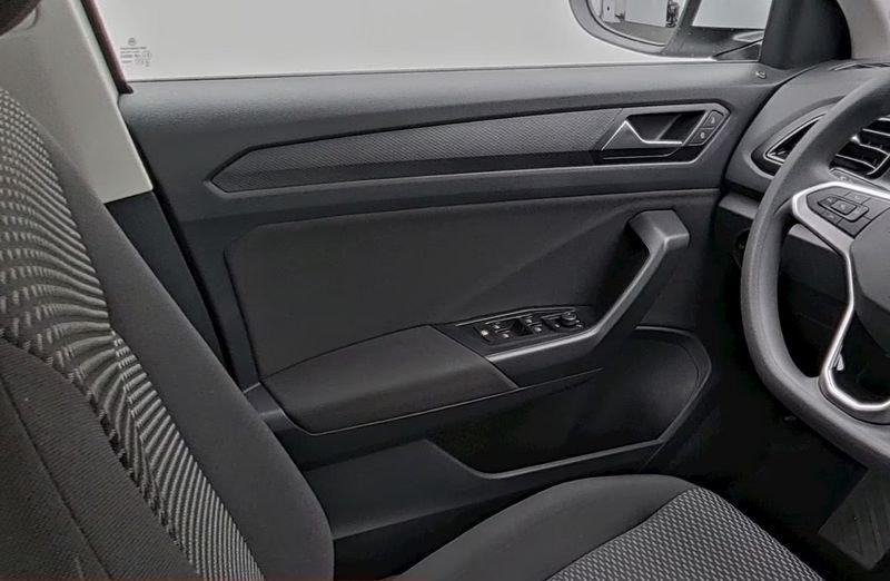 Volkswagen T-Roc 2.0 TDI SCR Life Navi ACC PDC LED App Connect