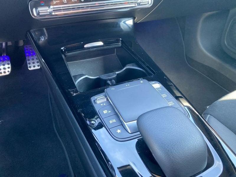 Mercedes-Benz Classe A A 180 d AMG Line Advanced Plus auto