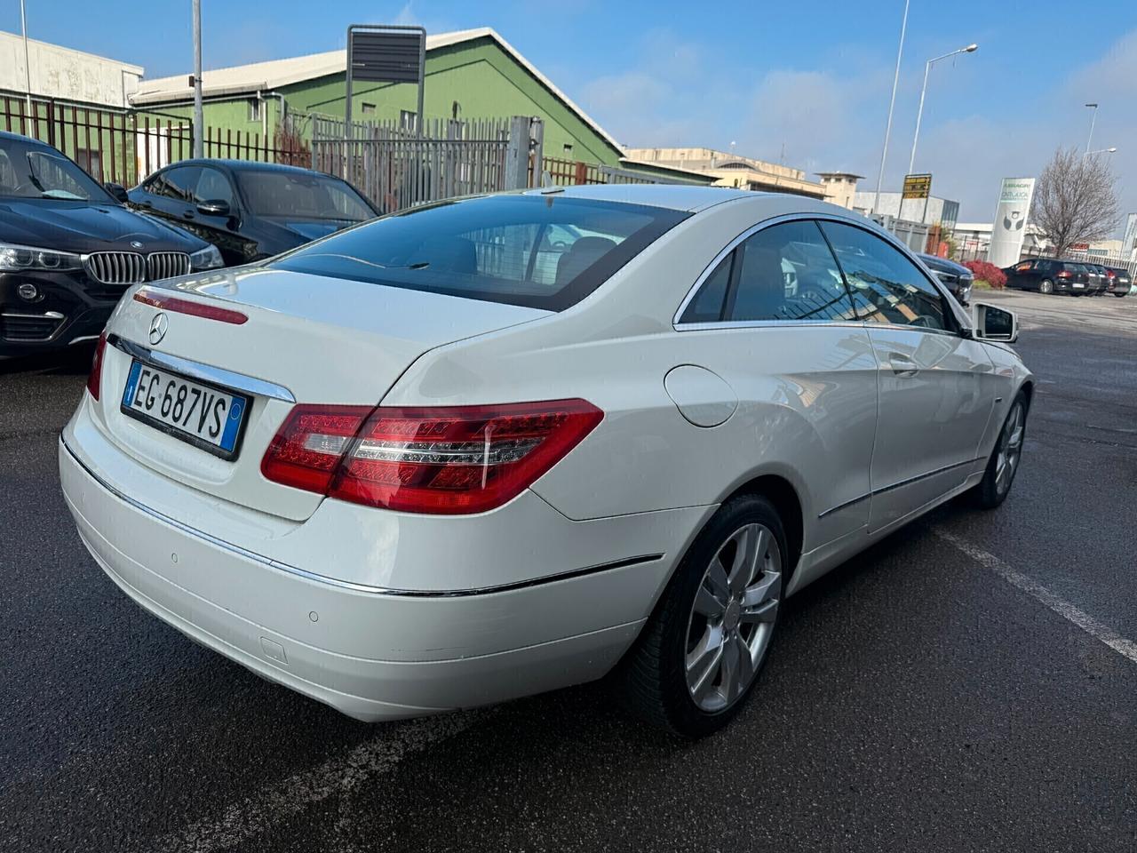 Mercedes Benz E 250 Coupe CDI Avantgarde