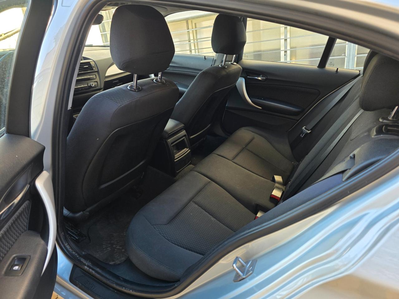 Bmw 114 114d 5p. Urban