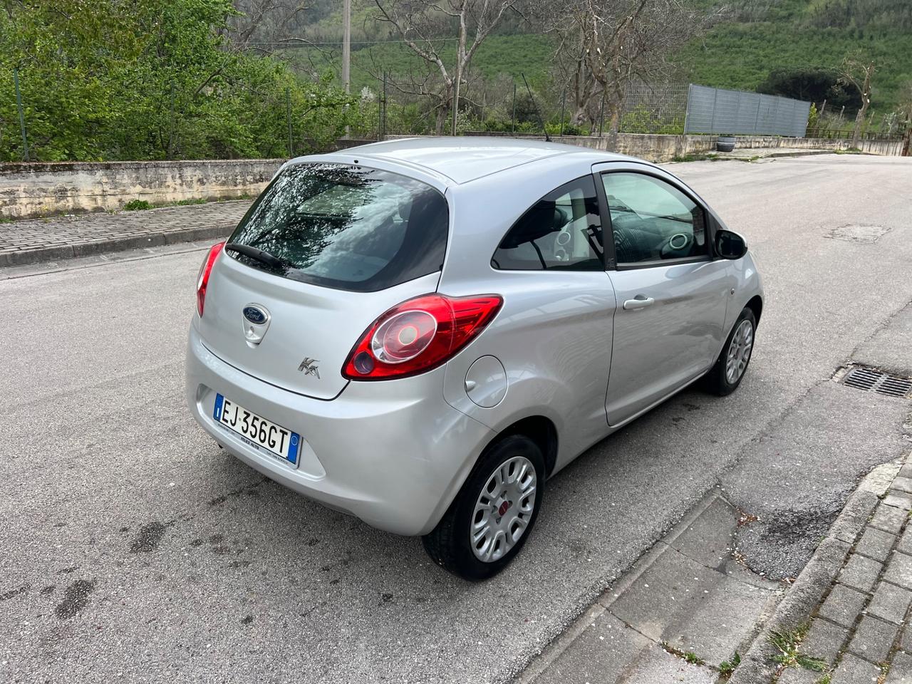 Ford Ka 1.2 benzina 69cv Titanium 2011