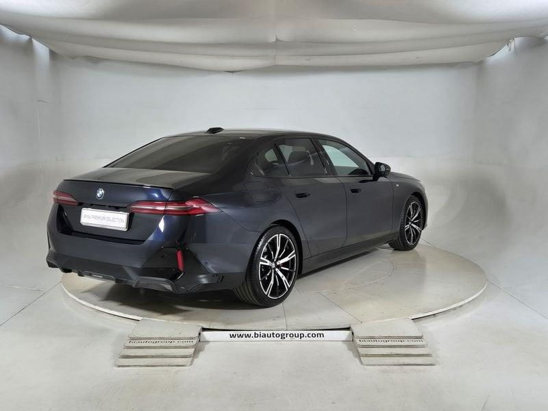 BMW Serie 5 G60 Berlina 520d 48V xdrive auto