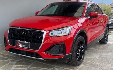 AUDI Q2 35 TFSI S tronic Business Design
