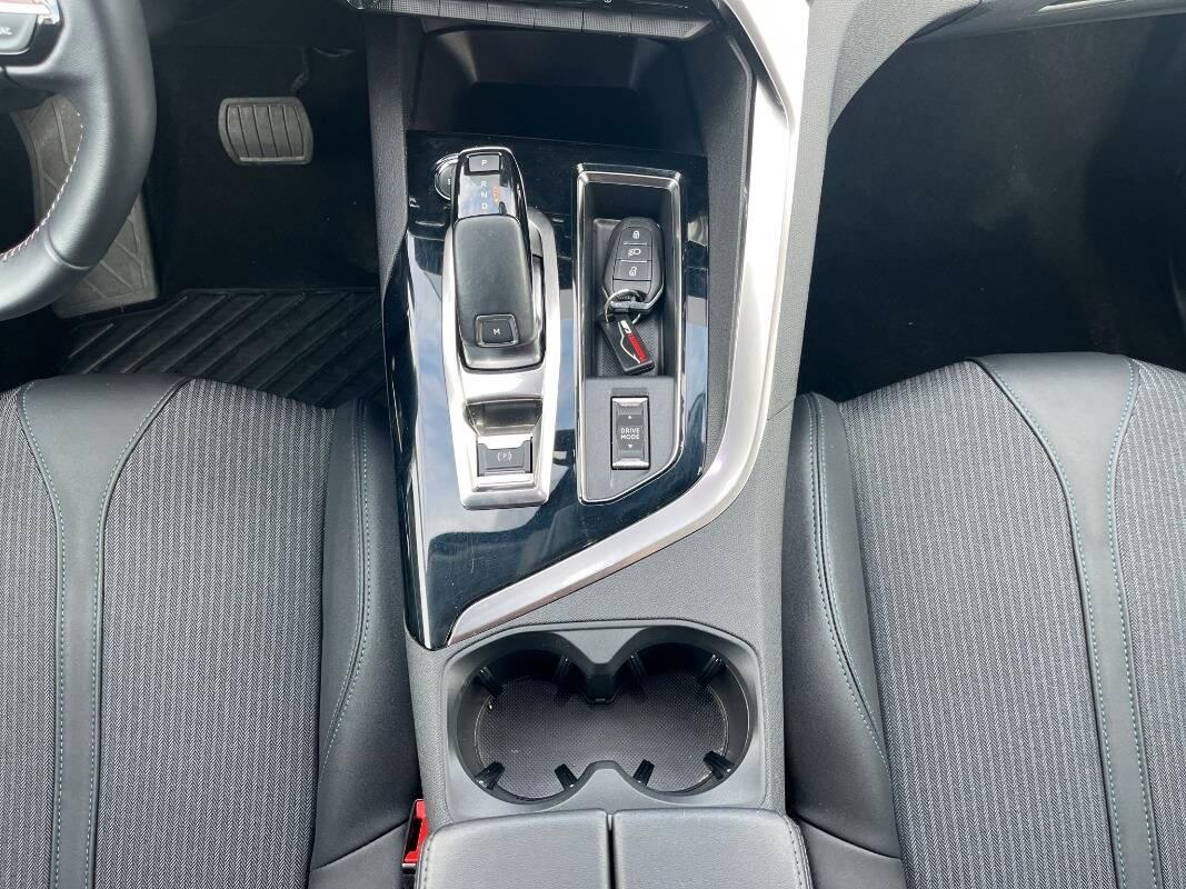 Peugeot 3008 II 1.5 bluehdi Allure s&s 130cv eat8