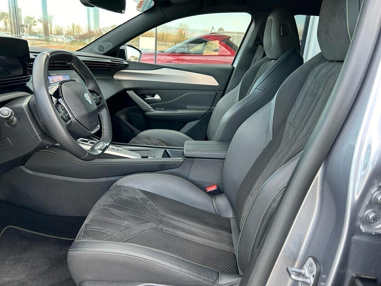Peugeot 308 SW GT BlueHDi 130 EAT8 SPOTICAR
