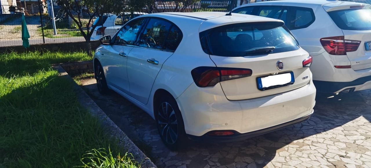 Fiat Tipo 1.3 Mjt S&S 5 porte Sport