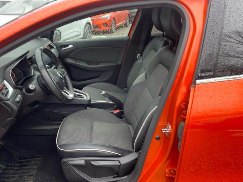 Renault Clio V 2019 1.6 hybrid Intens E-Tech 140cv auto