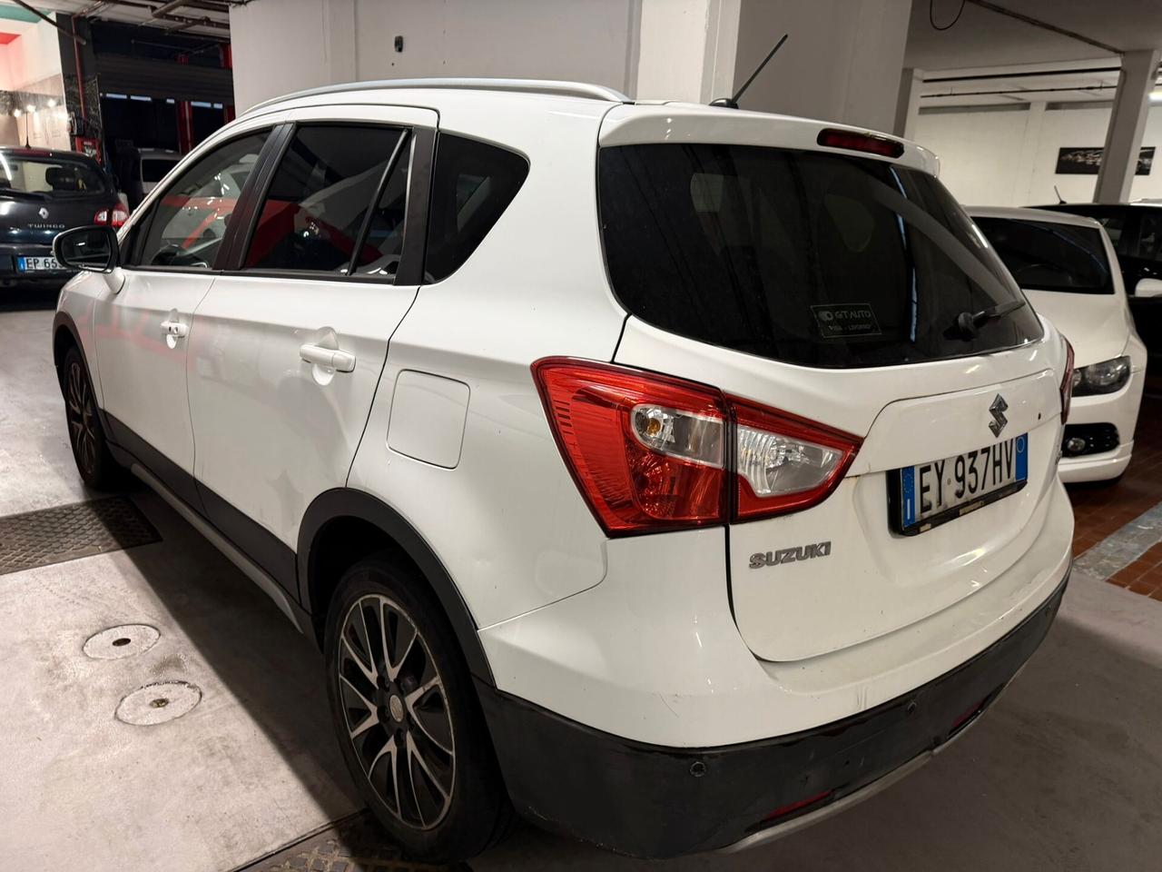 Suzuki S-Cross 1.6 DDiS 4WD