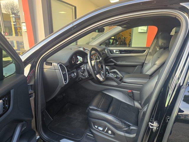 PORSCHE Cayenne Coupé 3.0 V6 Panorama 22" Full LED Sospensioni 360