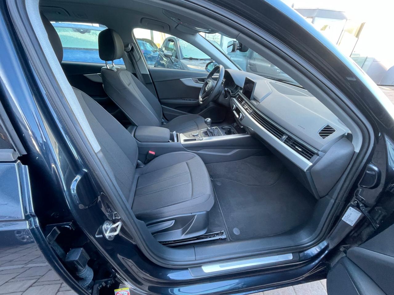 Audi A4 Avant 2.0 TDI 190 CV ultra S tronic Business