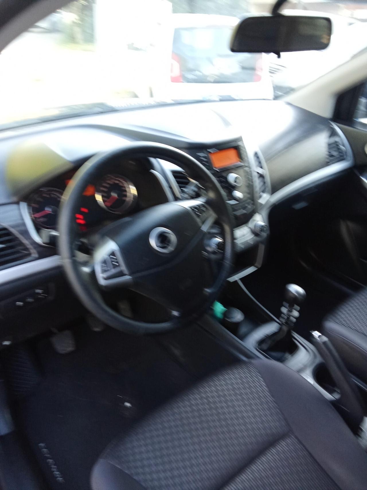 Ssangyong Korando 2.0 2WD GPL 016
