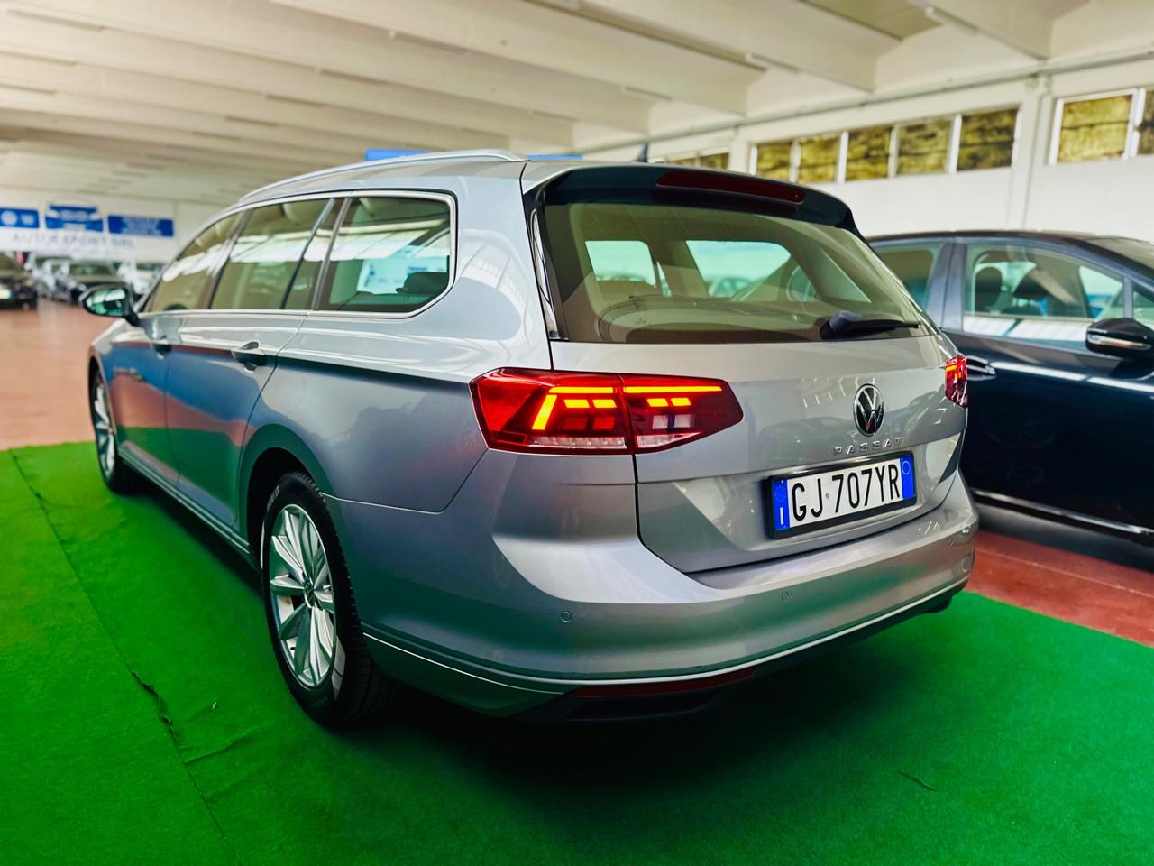 Volkswagen Passat Variant 2.0 TDI DSG Business/2022
