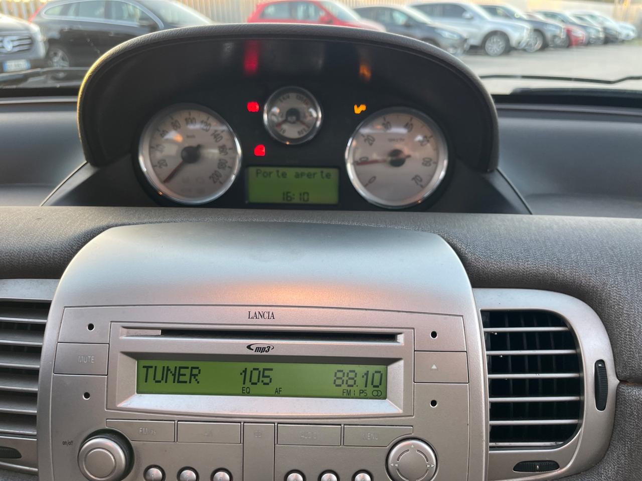 LANCIA YPSILON 1.4 8V FULL TETTO IN VETRO MY07