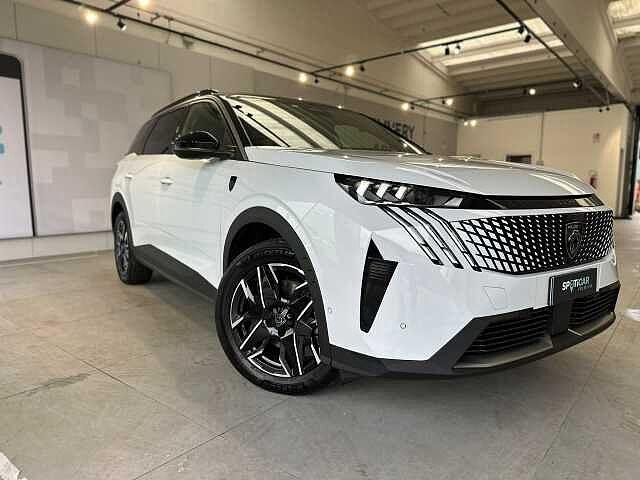 Peugeot 5008 Hybrid 136 e-DCS6 GT