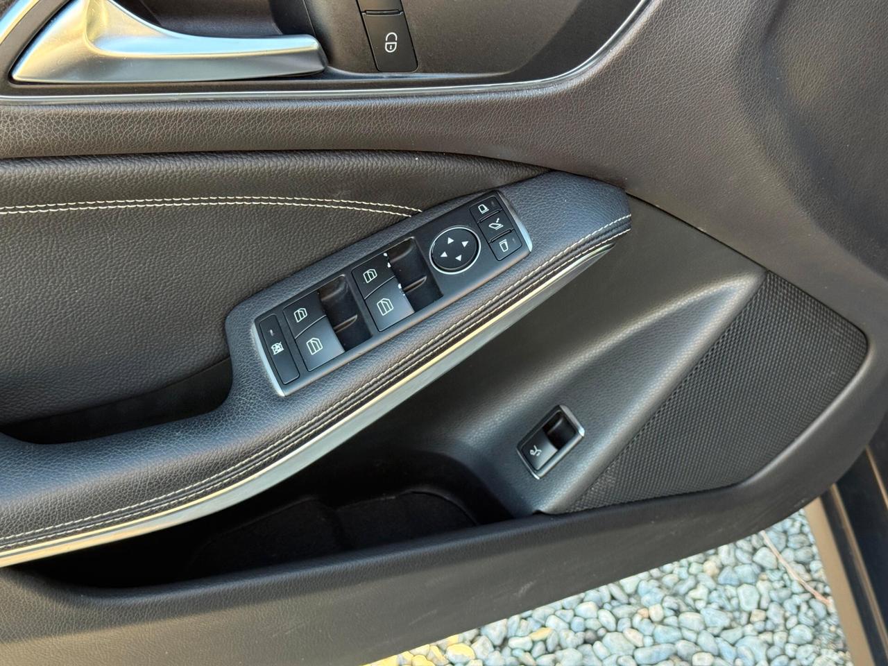 Mercedes-benz GLA 200 d Automatic 4Matic Premium