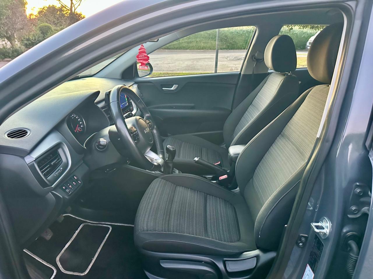 Kia Stonic 1.0 IBRIDA/BENZINA 100 CV PREZZO REALE