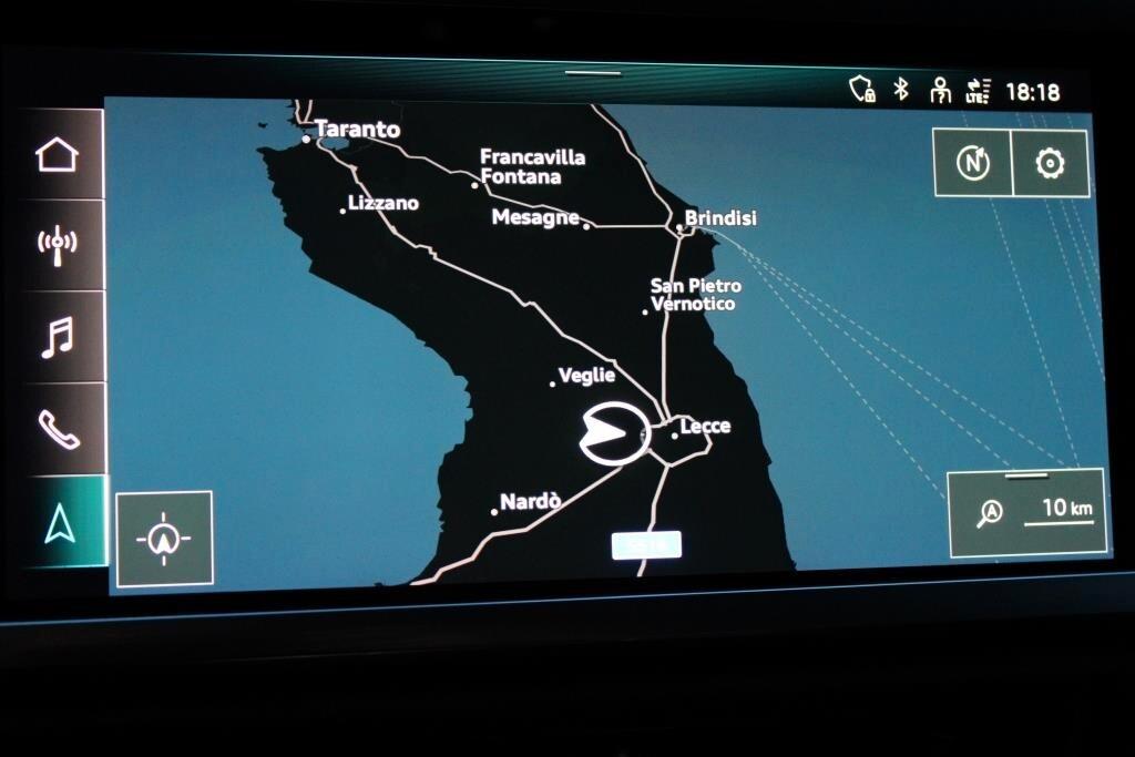 AUDI Q3 2.0 TDI Aut. *4 Telecamere *Matrix